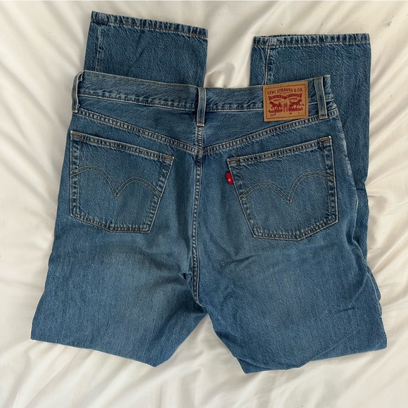 LEVIS - Picture 2 of 3